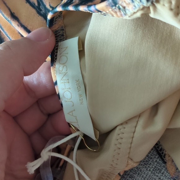 Ulla Johnson The Keiran Maillot One Piece Cutout Fig Swimsuit XL Beach Vacation - Picture 7 of 8